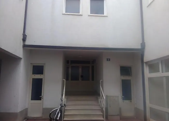 With Wifi - 14824 Apartamento Omiš